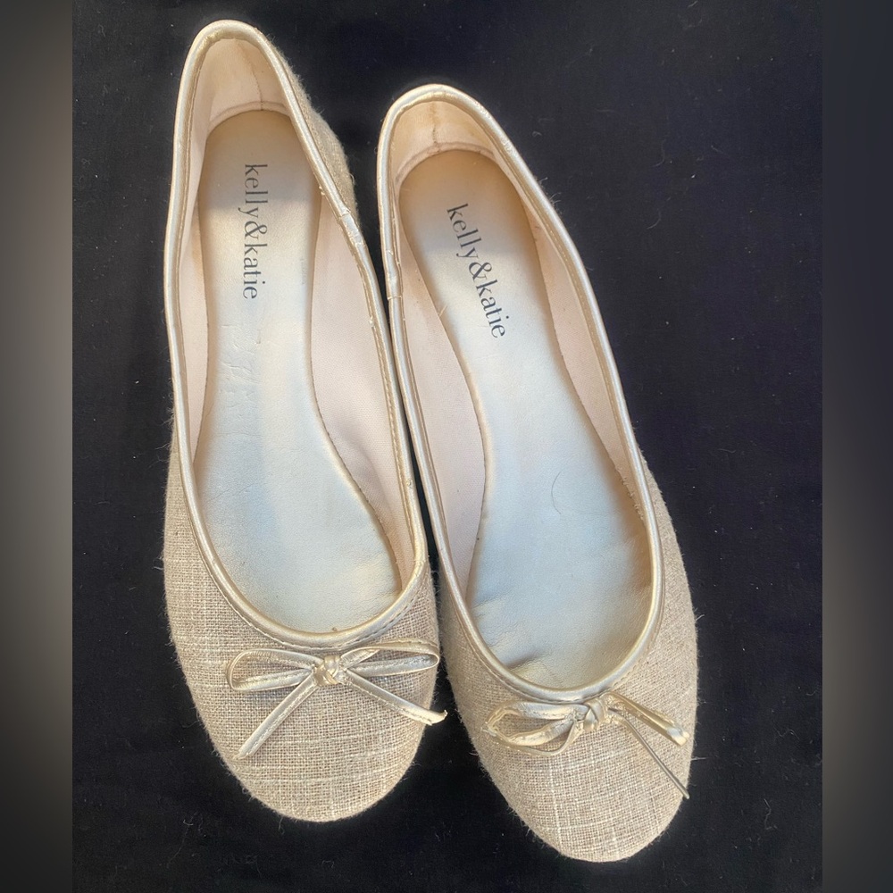 Kelly and Katie Sasha Balle women’s flat shoes
